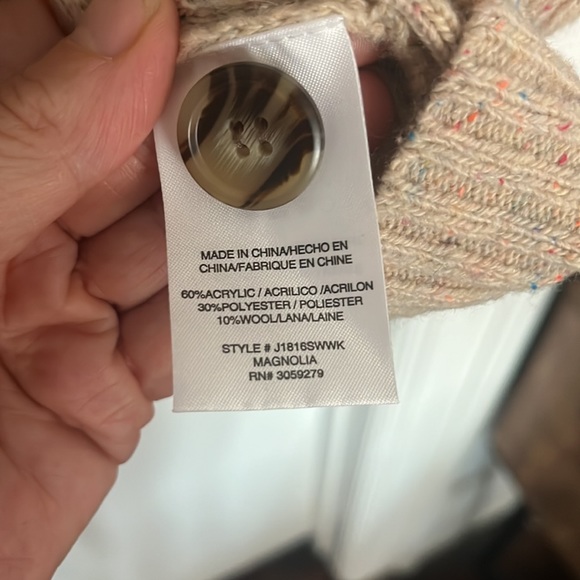 Weekend Cable Cardigan - Picture 4 of 4